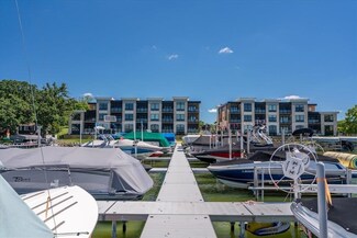 5600 Lake Edge Rd Unit 108, Mc Farland, WI 53558