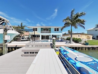16120 4th St E, Redington Beach, FL 33708