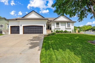 254 S Jamestown Cir, Andover, KS 67002