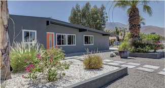 1950 N Magnolia Rd, Palm Springs, CA 92262