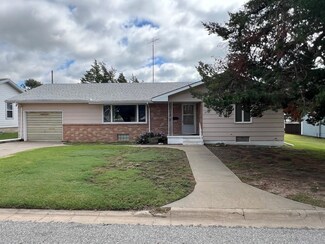 210 Benton St, Jetmore, KS 67854