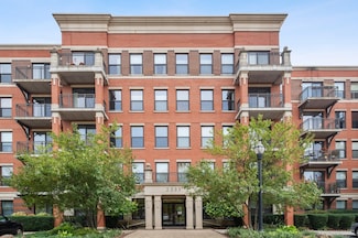 2335 W Belle Plaine Ave Unit 207, Chicago, IL 60618