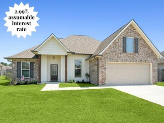 30217 Brownstone Dr, Lacombe, LA 70445