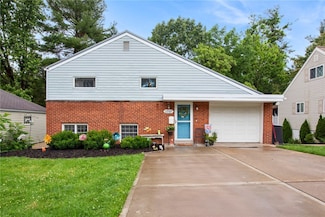 2797 Hastings Dr, New Kensington, PA 15068