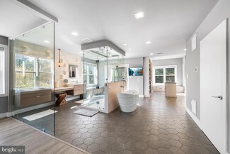 211 Church St, Conshohocken, PA 19428