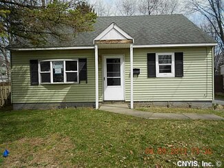 98 Reed Rd, Syracuse, NY 13212