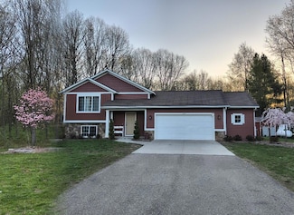 3469 Oak Branch Ct, Allegan, MI 49010