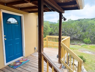 6485 Chimney Rock, Canyon Lake, TX 78133