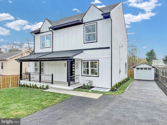 6604 Gude Ave, Takoma Park, MD 20912