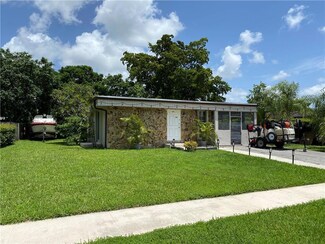 7904 NW 68th Terrace, Tamarac, FL 33321