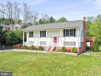 1204 S Fork Dr, Front Royal, VA 22630