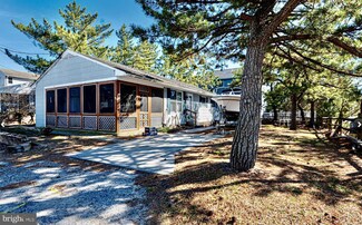 10 Kewanee St, Bethany Beach, DE 19930