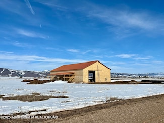 424 Harmon Ln, Afton, WY 83110