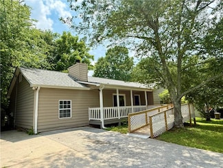 1194 Broward Dr NE, Marietta, GA 30066