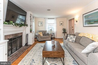 207 Walnut Place, Havertown, PA 19083
