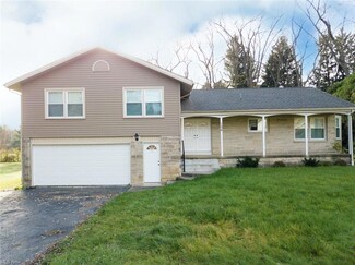 124 Mill Run Dr, Youngstown, OH 44505