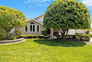 17643 Lilac Ln, Tinley Park, IL 60477