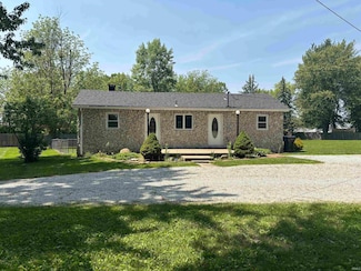 4079 S 116 E, Oakford, IN 46965