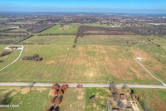 XX Fir Rd Unit 2, Carthage, MO 64836