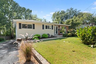 5950 Gramond Dr, Saint Louis, MO 63123