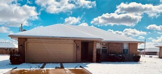 900 Remington Cir, Carl Junction, MO 64834