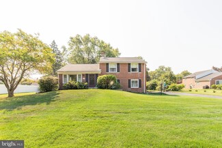 102 Lombardy Dr, Wallingford, PA 19086