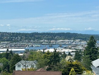 4411 Greenwood Ave N, Seattle, WA 98103