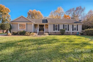 2013 Lynbridge Dr, Charlotte, NC 28270