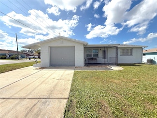 9005 Prosperity Ln, Port Richey, FL 34668