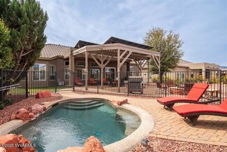 6010 E La Privada Dr, Cornville, AZ 86325