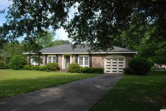 809 S Poplar Ave, Andrews, SC 29510