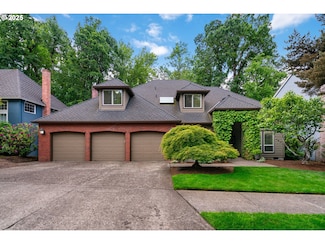 5666 Grand Oaks Dr, Lake Oswego, OR 97035