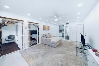129 Lake Carol Dr Unit 129, West Palm Beach, FL 33411