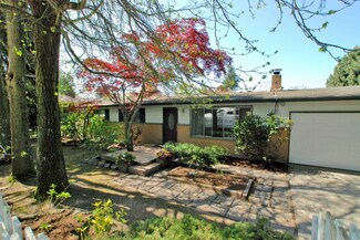 3203 Meadow Ave N, Renton, WA 98056