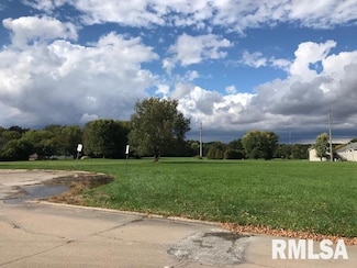 0 Pollock Dr, Macomb, IL 61455