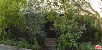 2121 Meadow Valley Terrace, Los Angeles, CA 90039