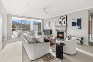27 Seaview Dr, Santa Barbara, CA 93108