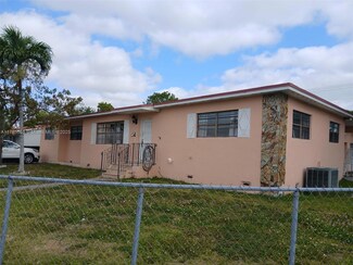 8205 SW 39th St Unit 1, Miami, FL 33155