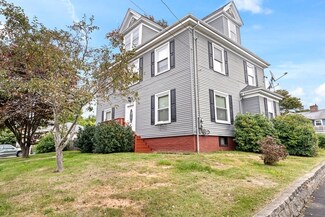 62 Lowell Ave, Haverhill, MA 01832