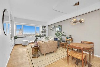 60 E 8th St Unit 26D, New York, NY 10003