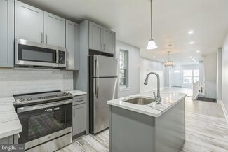 3243 N Etting St, Philadelphia, PA 19129