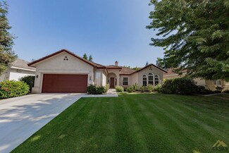 10112 Brandy Rose St, Bakersfield, CA 93311
