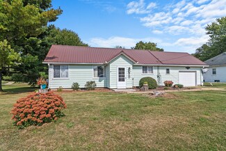 2619 N 3653rd Rd, Sheridan, IL 60551