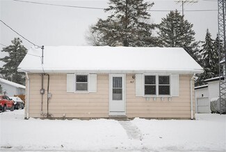 407 Rhoda Ave, Swanville, MN 56382