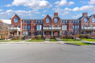 3211 Camden Dr Unit 111, Troy, MI 48084