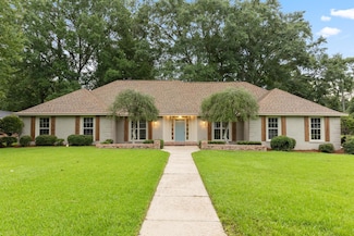1304 Estelle Ave, Hattiesburg, MS 39402
