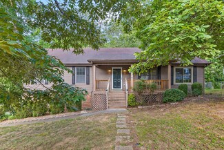 1938 Rock Bluff Rd, Hixson, TN 37343