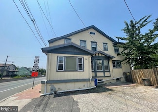 9 W Crescent Blvd, Collingswood, NJ 08108