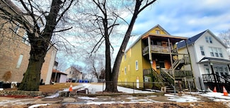 8507 S Brandon Ave, Chicago, IL 60617