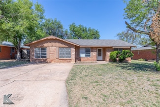 942 E North 12th St, Abilene, TX 79601
